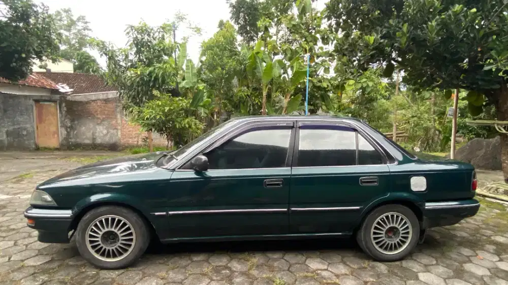 Dijual mobil corolla twincam