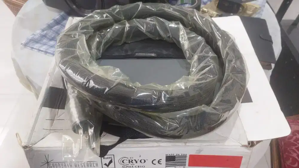 Cable power audio Shunyata Research Anaconda E tron.