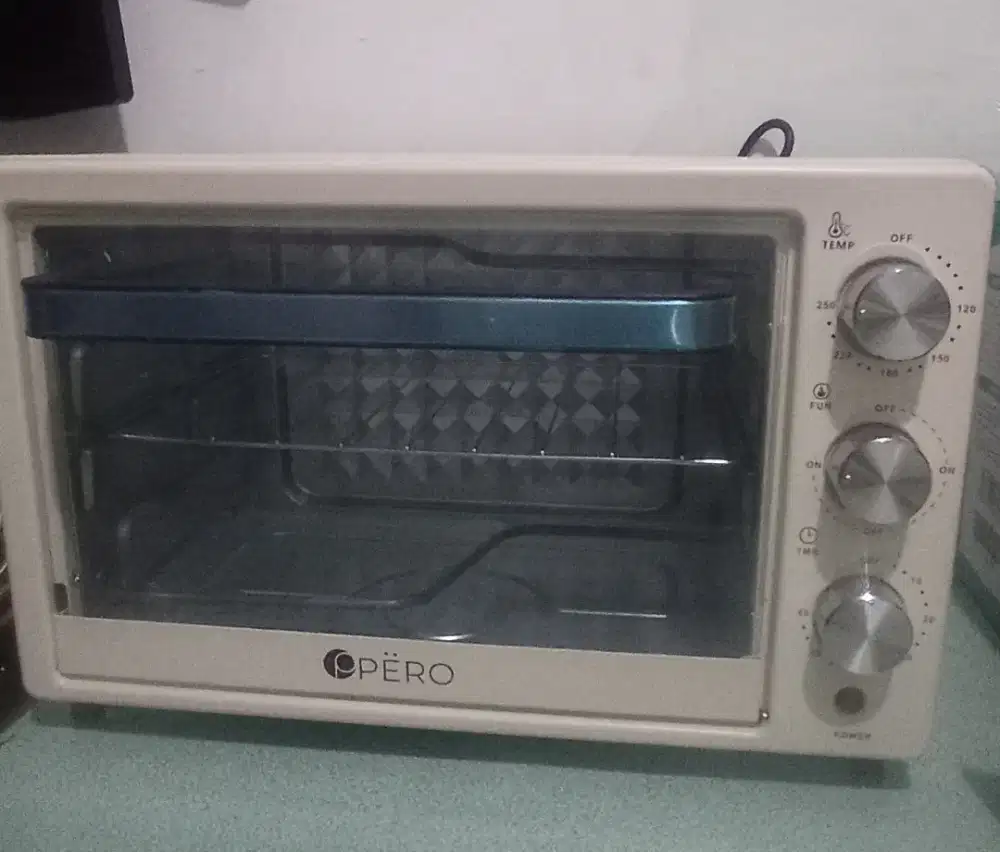 Oven pero 22 liter