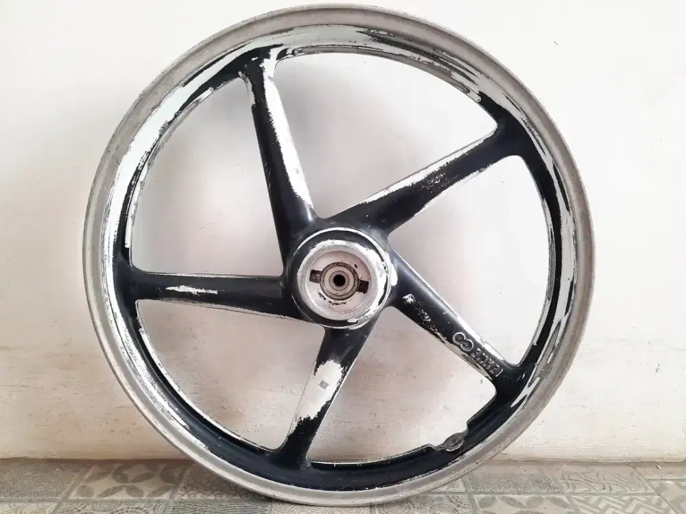 Velg Depan Enkei Suzuki Shogun