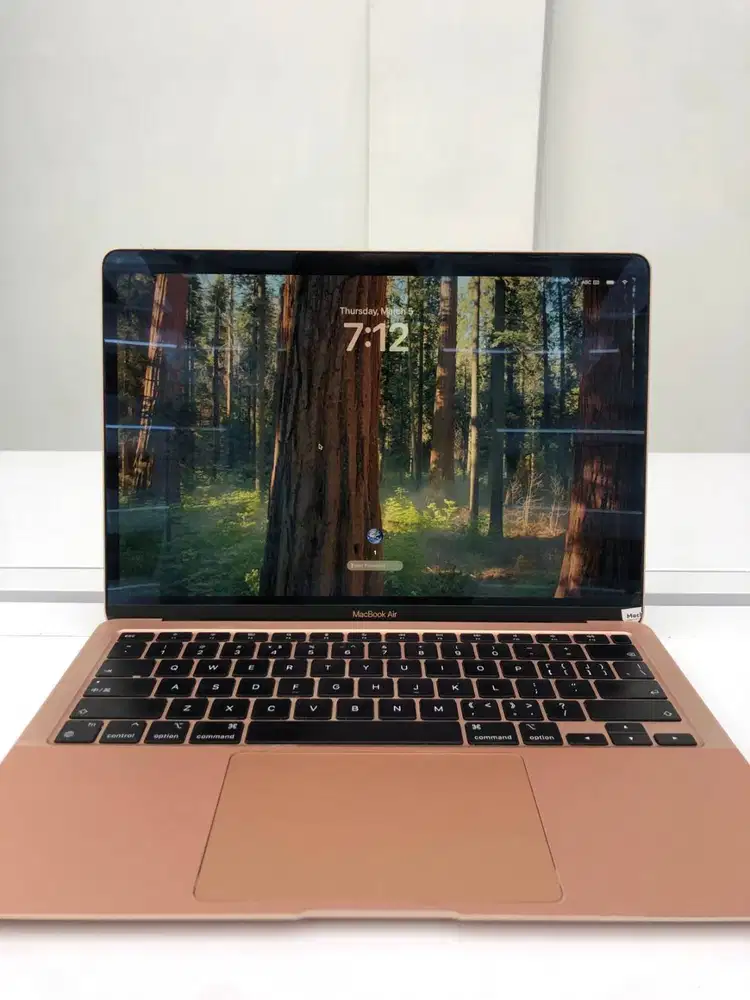 MacBook Air M1 2020 13” – 8GB / 256GB
