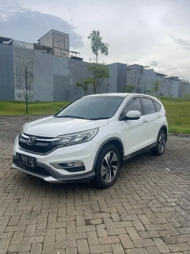 CRV 2.4 matic putih 2016