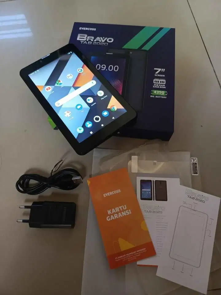 TAB 4G LTE RAM 3/32 YOUTUBE WA LANCAR