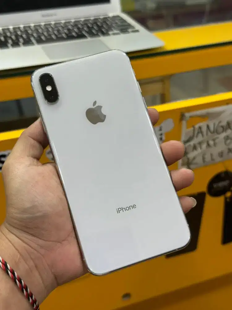 iPhone xsmax 64Gb Fullset Permanen