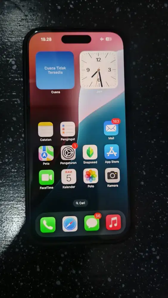 Jual iphone 15 basic