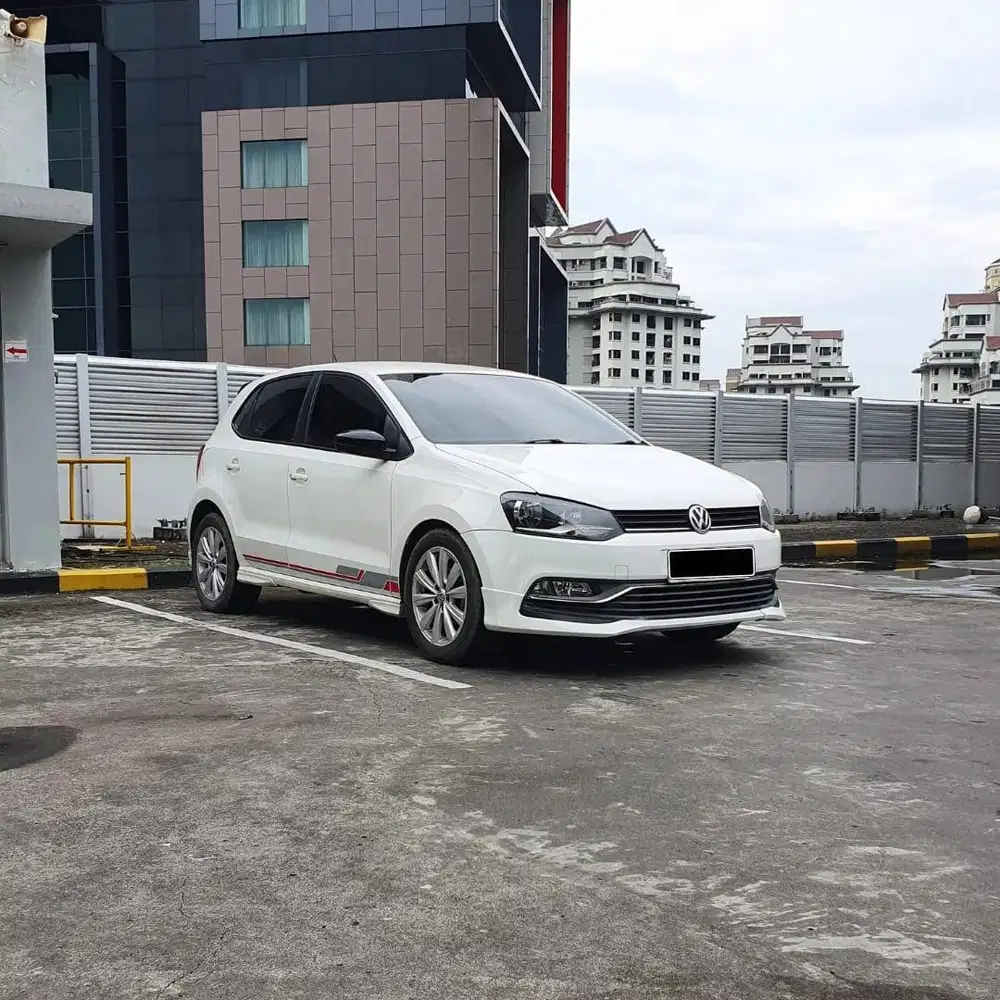 (TDP 30JT) LOW KM 53 RB ! VOLKSWAGEN POLO TSI PUTIH 2017 ! TERAWAT !