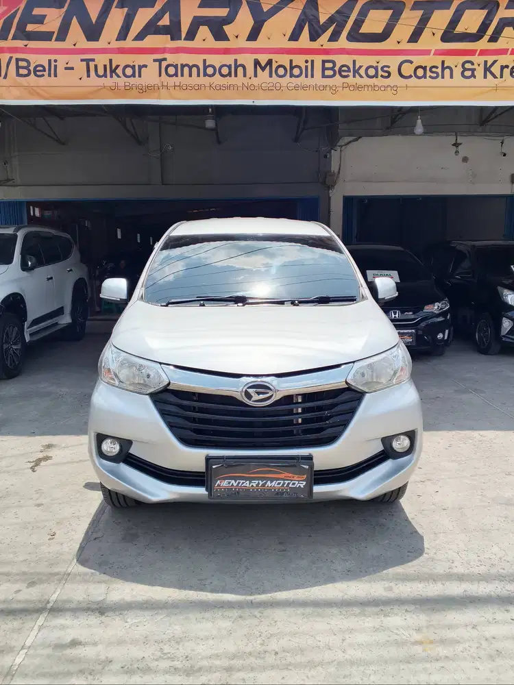 Daihatsu Great Xenia 1.3 X Deluxe Manual Silver Tahun 2016 Terawat OK