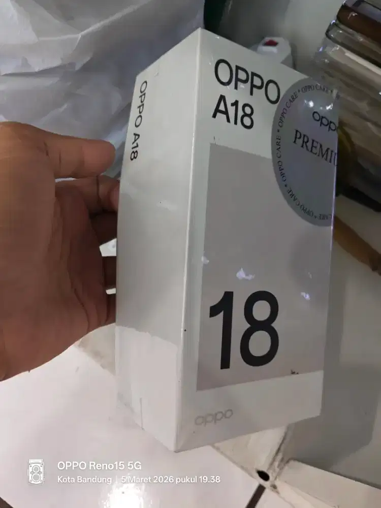 Box Dus Oppo A18 4/128 Hitam