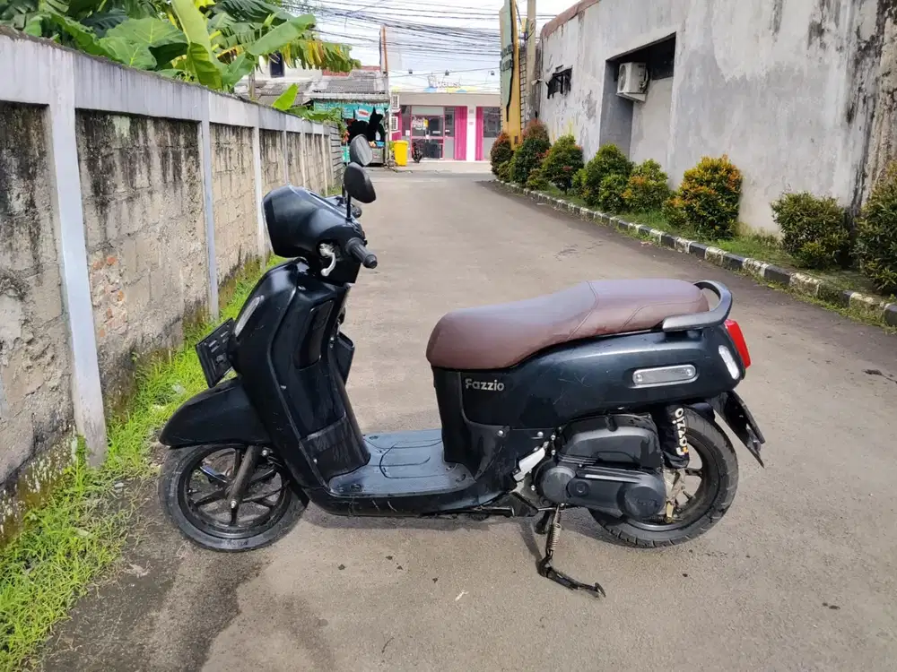 Di jual Yamaha Fazzio lux hyberid