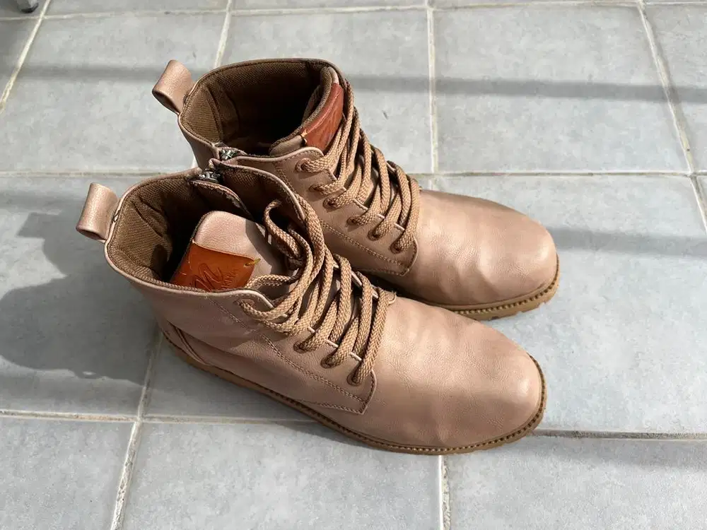 Sepatu Boots Nokha Kody Beige Gum Ukuran 37