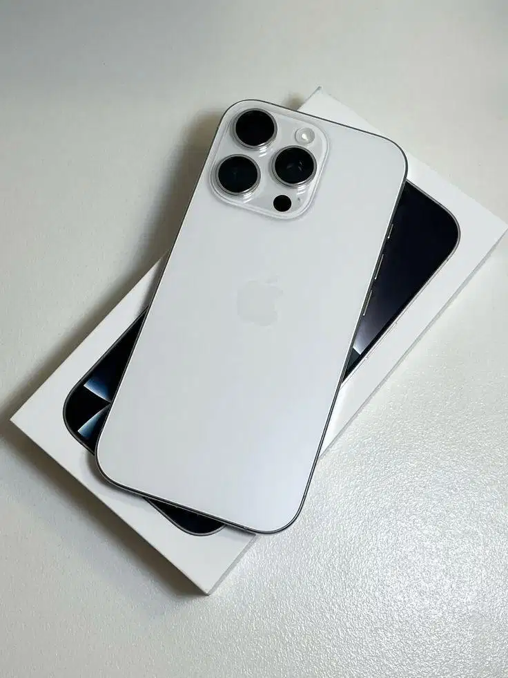 Iphone 16PM 256 on garansi ibox