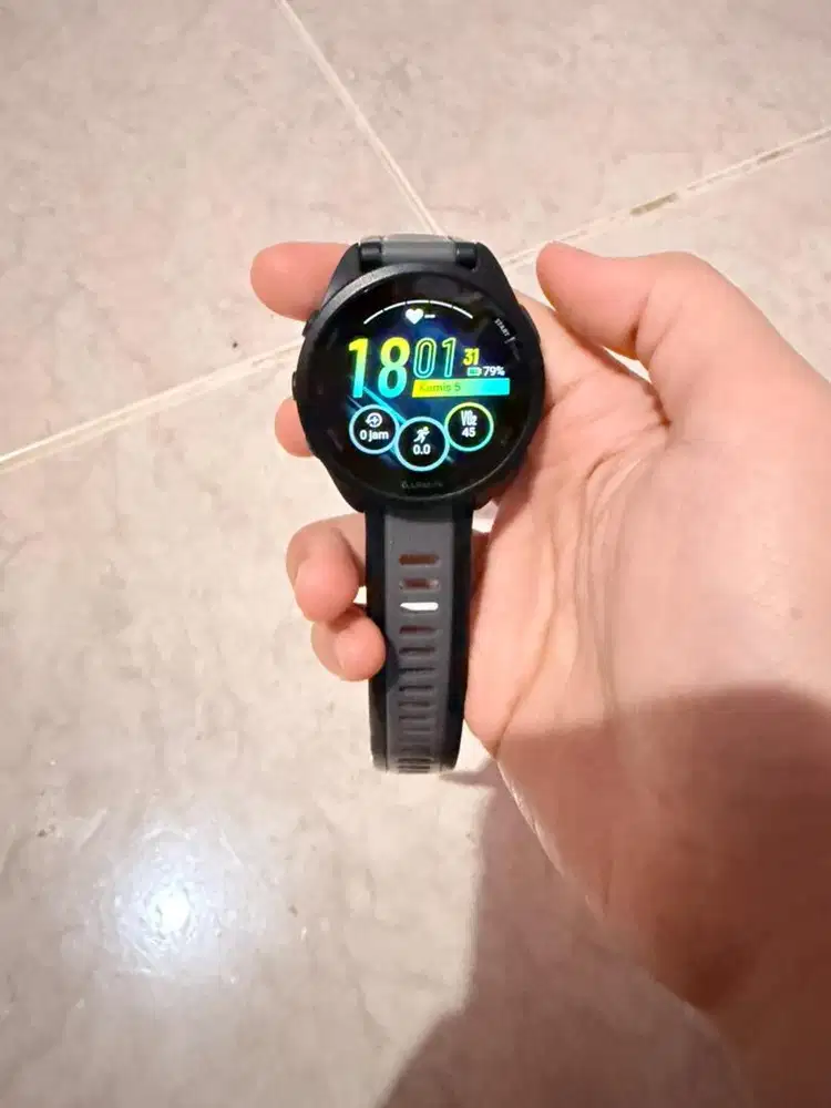 Garmin Foreruner 165 Amoled