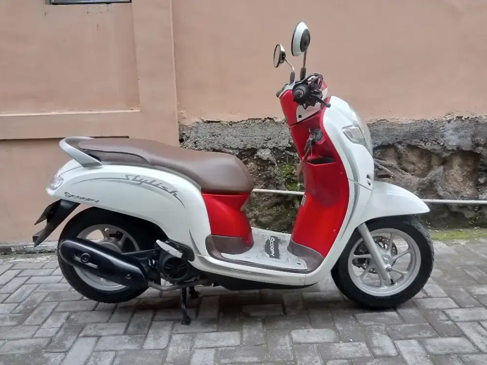 Scoopy staylish 2019 istimewa