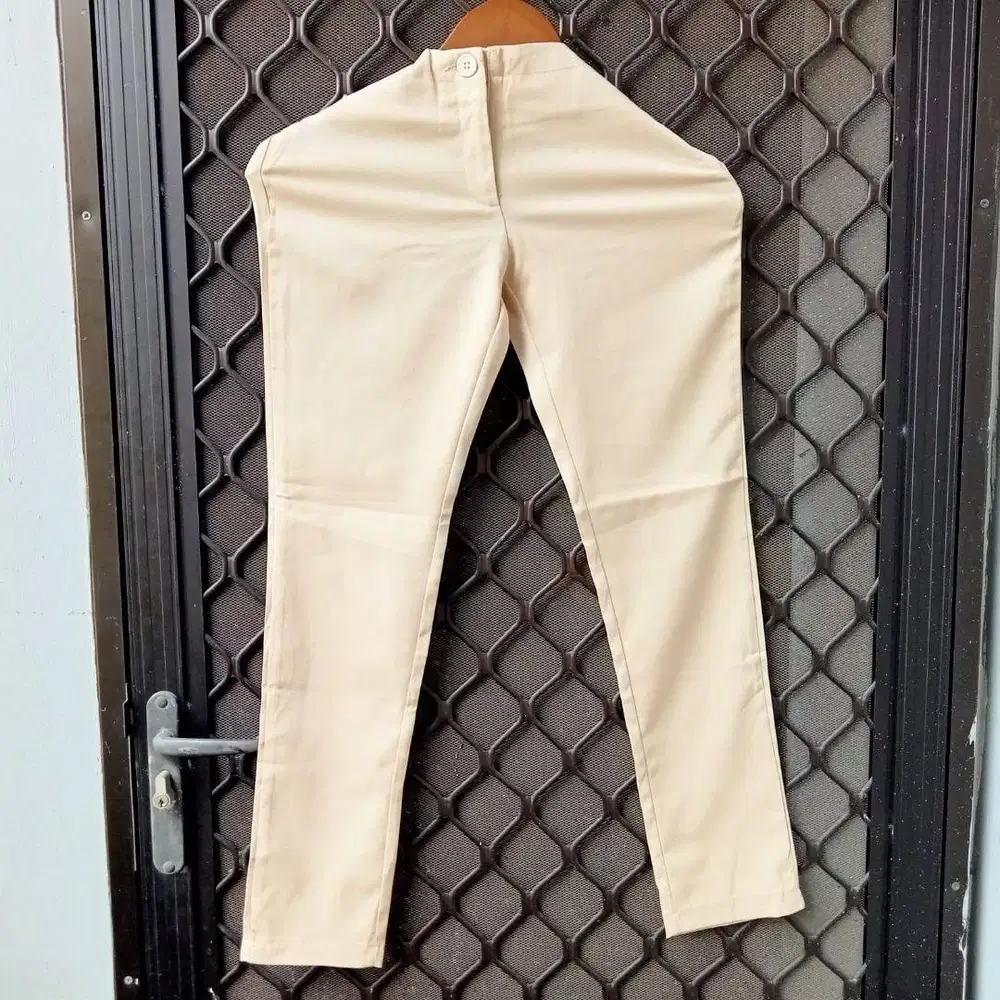 Celana Panjang Bahan Wanita Cream Formal
