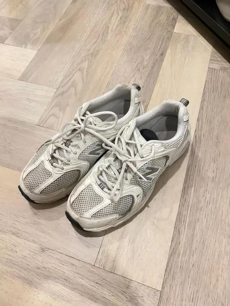 Sepatu New Balance 530