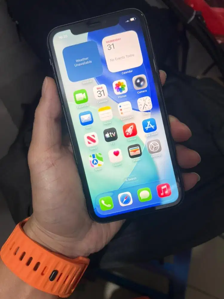 Iphone 11 64 ibox fullset original harga net aja