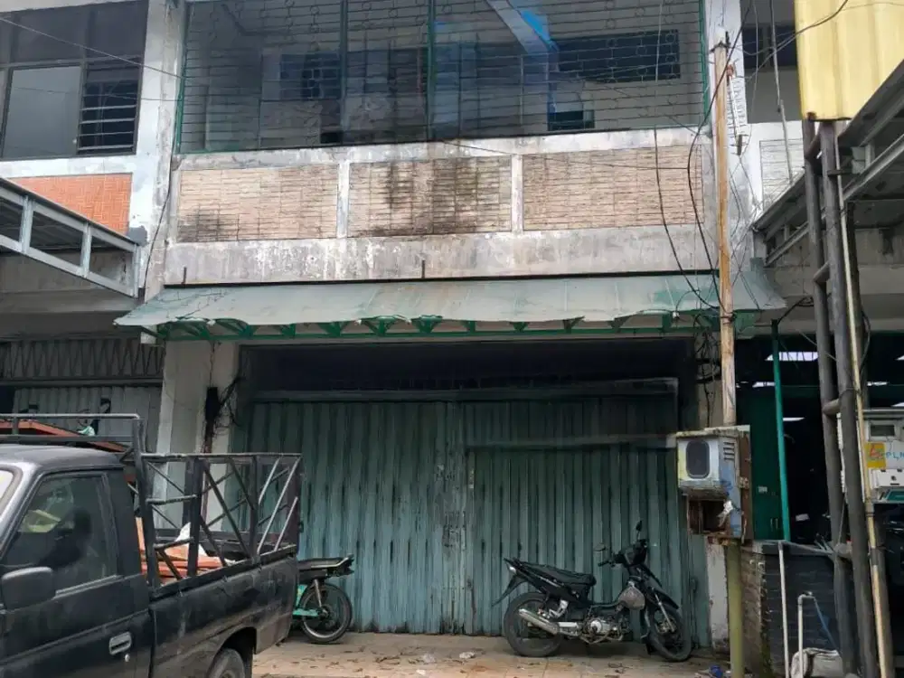 Ruko Nol Jalan Raya Mulyosari, Ada Lahan Parkir