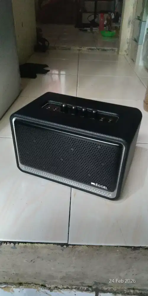 Eggel home 3 like new