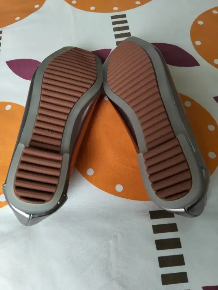 Sepatu santai, flat shoes, size 36, modis, keren, lux