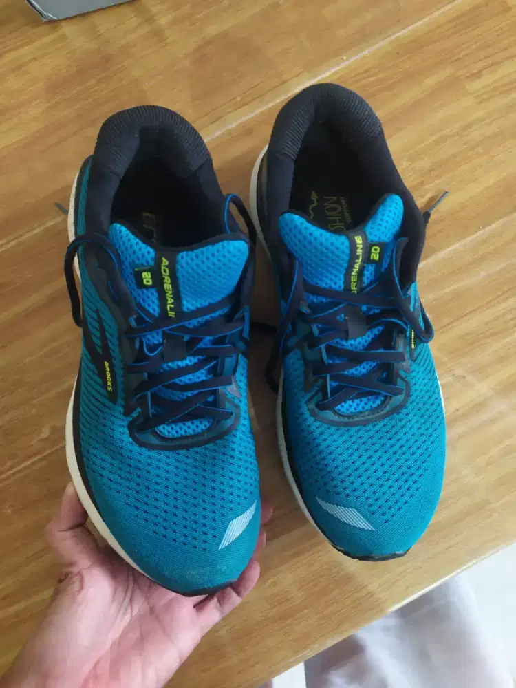 sepatu running lari brooks adrenaline gts 20 original second