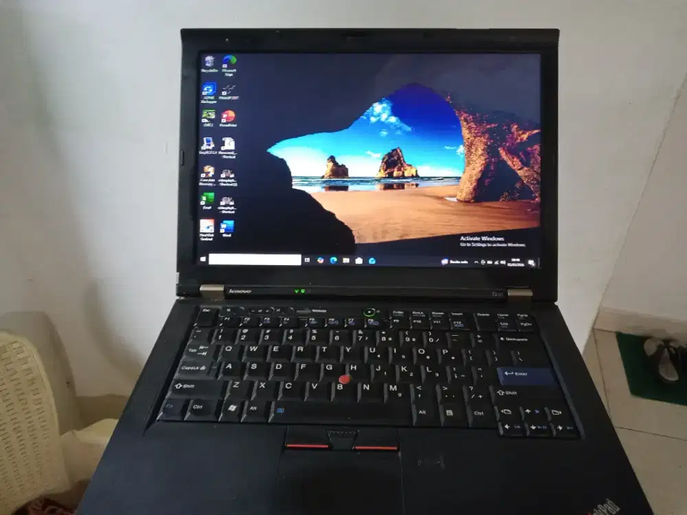 Laptop lenovo thinkpad t410 i5 ssd 256gb ram 8 gb ngebut