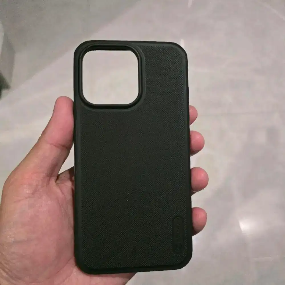 Casing iphone 13 pro nillkin magsafe hitam