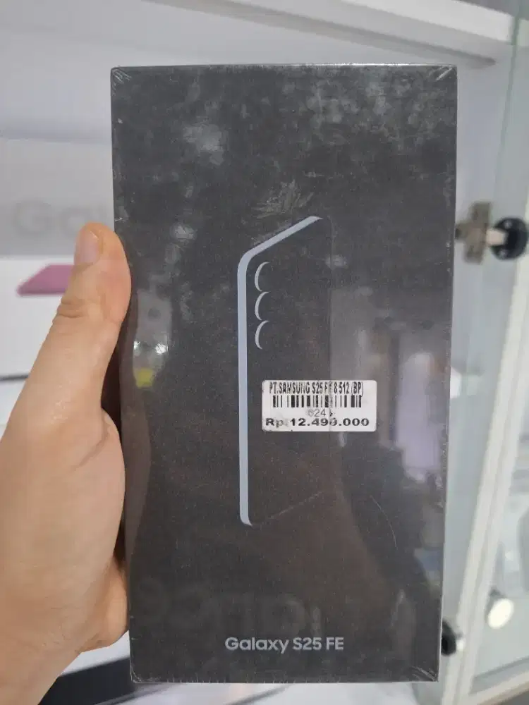 New Samsung Galaxy S25 FE 8/512