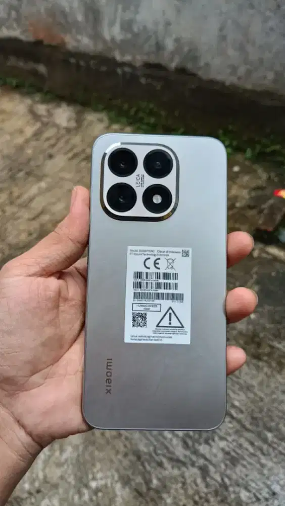 Jual HP mi 15t 12/512