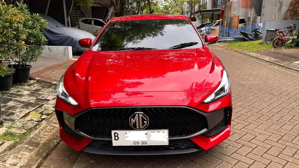 Like New MG 5 GT Red warna favorite