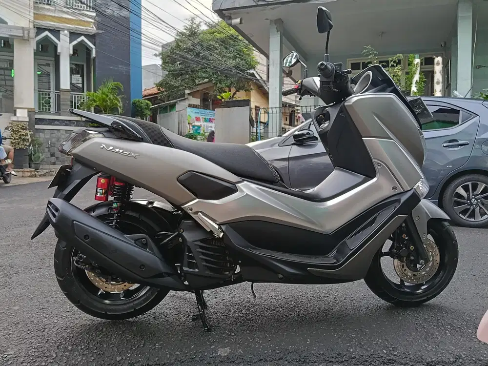 DIJUAL CASH YAMAHA N MAX OLD THN 2017 PAJAK IDUP SIAP PAKAI