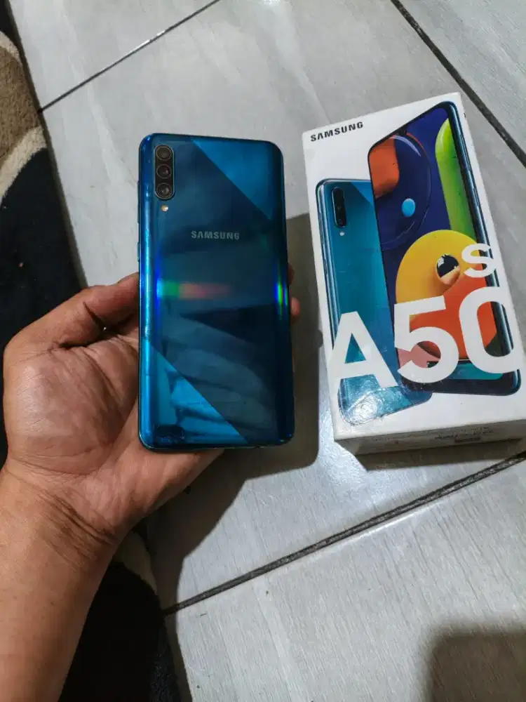 Samsung a50s 4/64