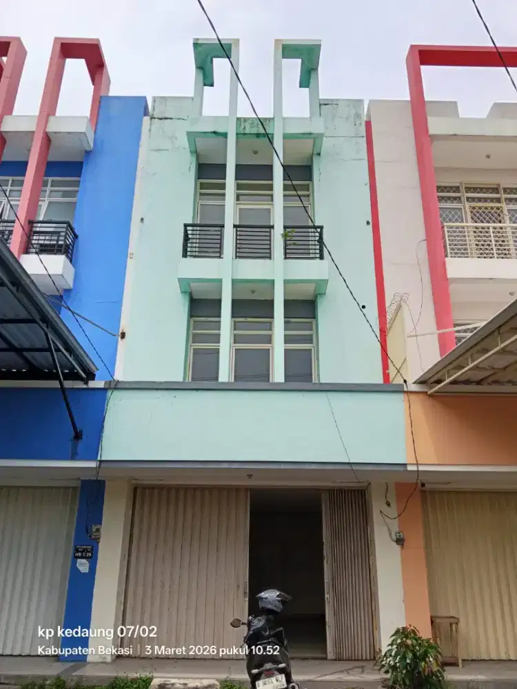 Disewakan Ruko Symphony 3 Lantai Siap Pakai di Harapan Indah