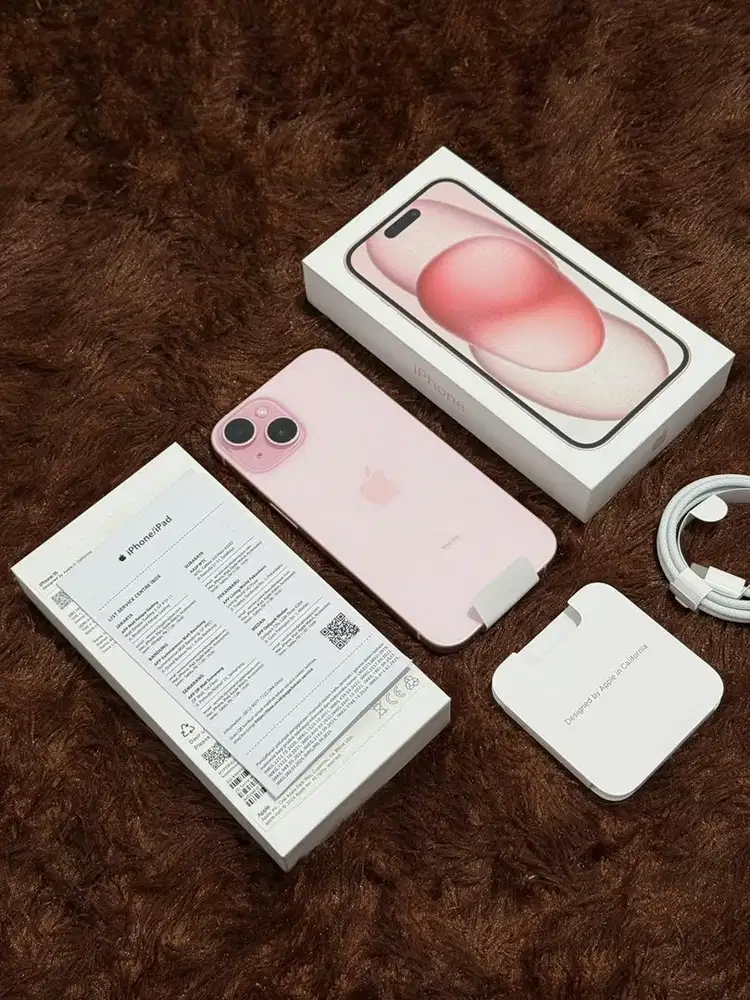 iPhone 15 128GB resmi iBox Open Box belum Aktif - Pink