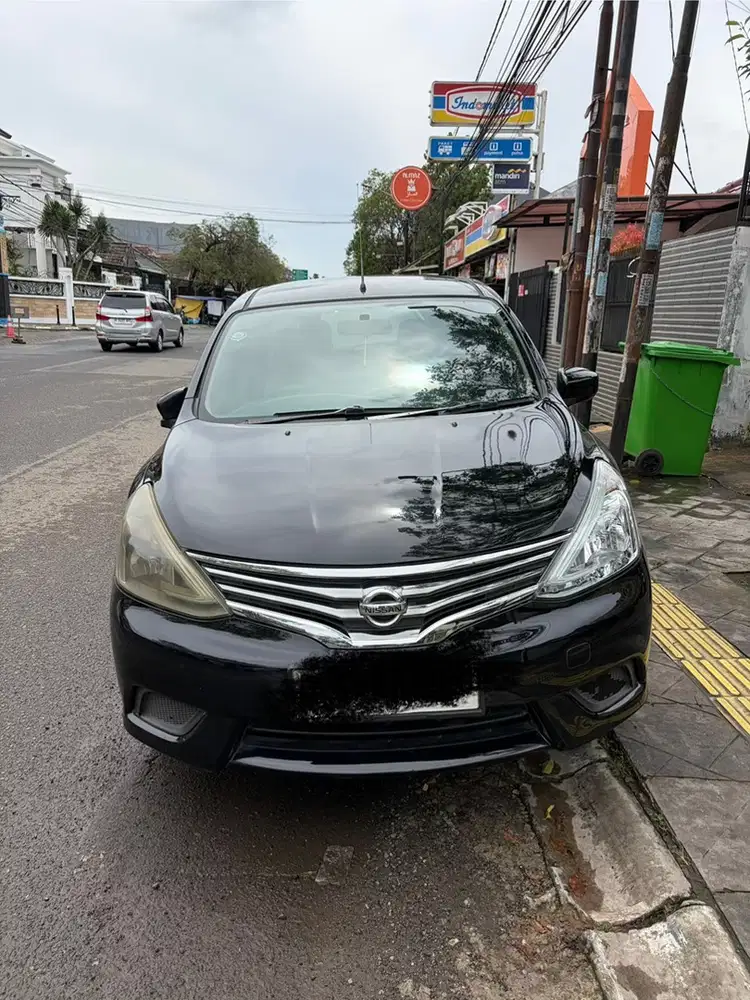 Nissan Grand livina 2013 Bensin