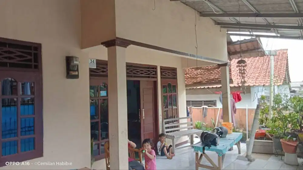 DIJUAL RUMAH COCOK UNTUK KONTRAKAN