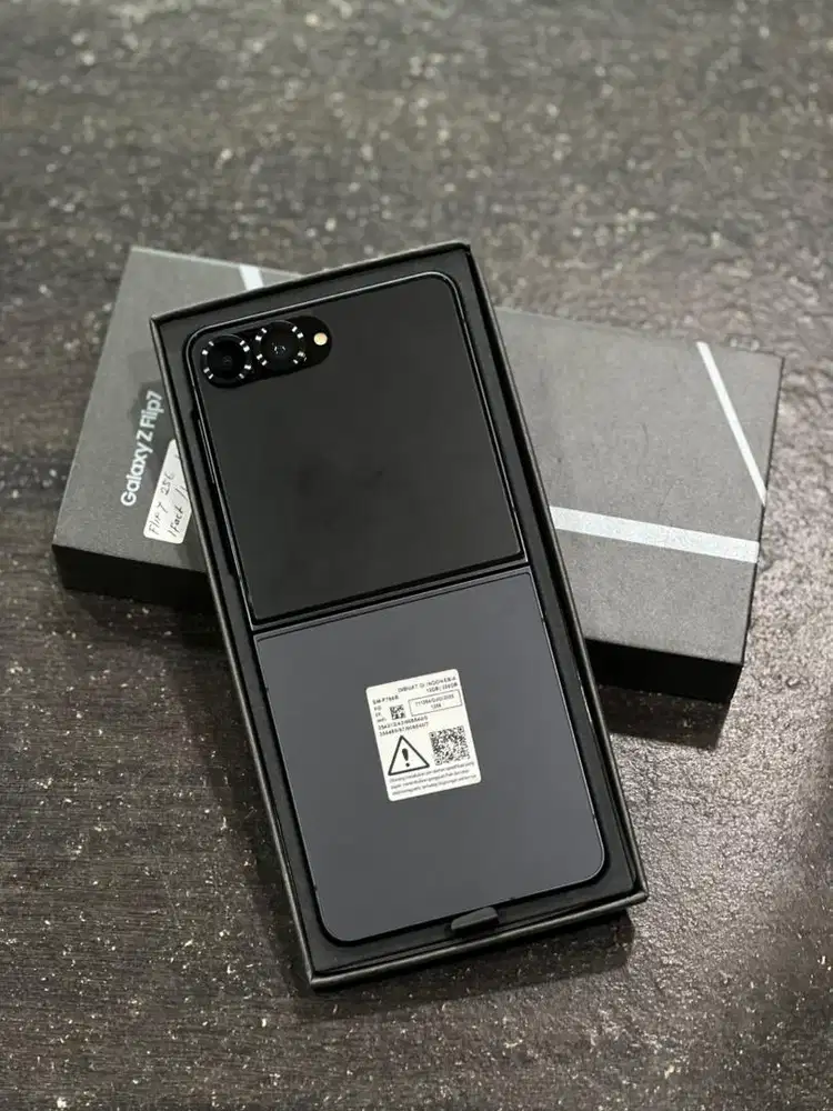 Samsung Z Flip 7 256gb sein