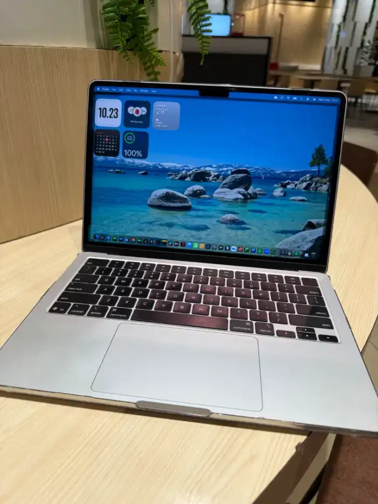 Macbook Air M4 512 GB 13 Inch