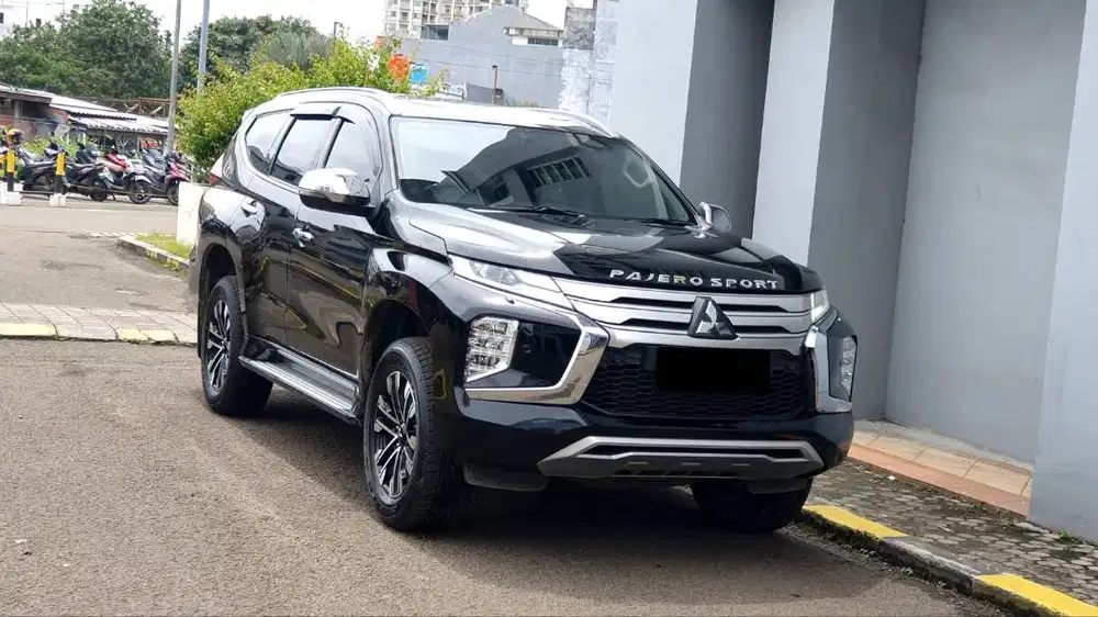 [ LOW KM ] Mitsubishi Pajero Sport Dakar 2.4 4x2 Sunroof AT 2021/2022