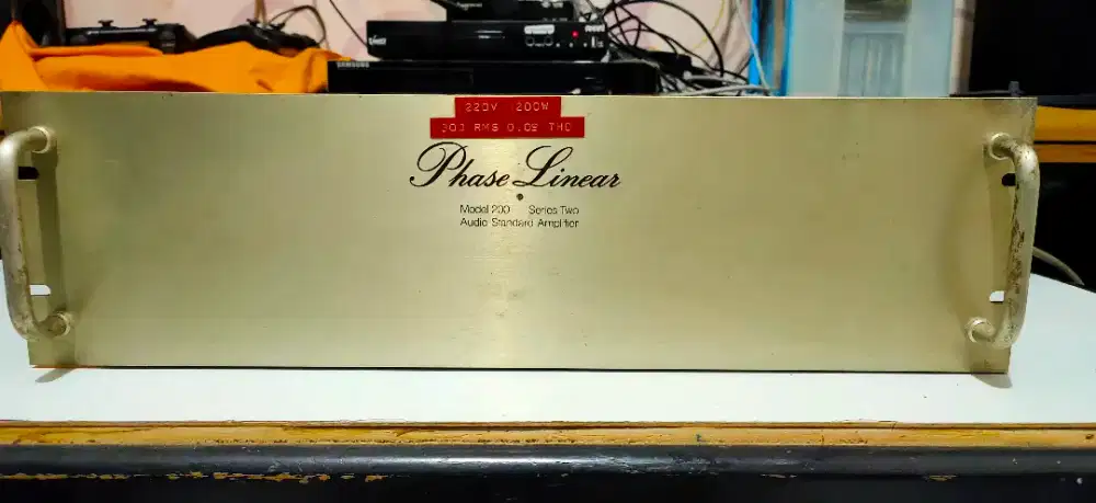 Phase Linear Model 200 Series Two