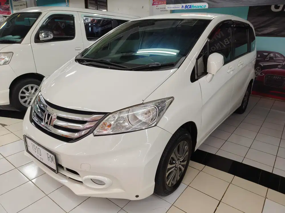 Honda Freed 2014 Bensin