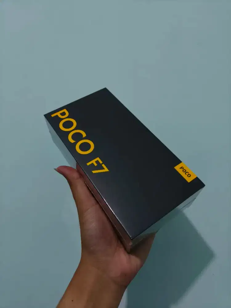 Poco F7 12/512 new (putih)