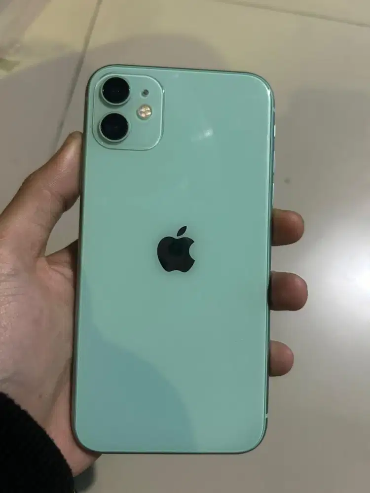 iphone 11 128 like new