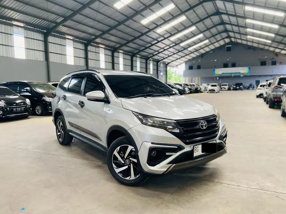 Toyota Rush 1.5 GR Sport 2022 / 2023 AT Matic, Super terawat
