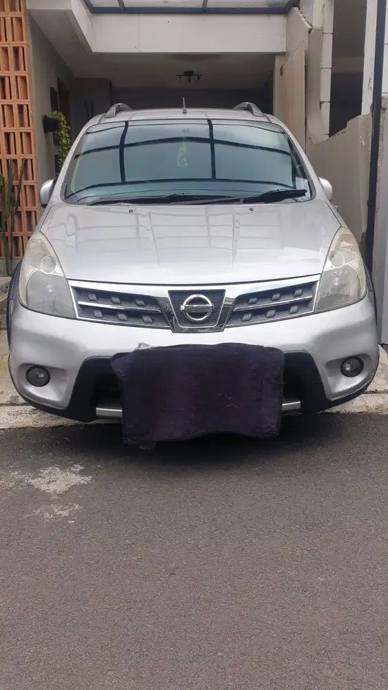 Dijual mbl mulus/Livina XGear/2011