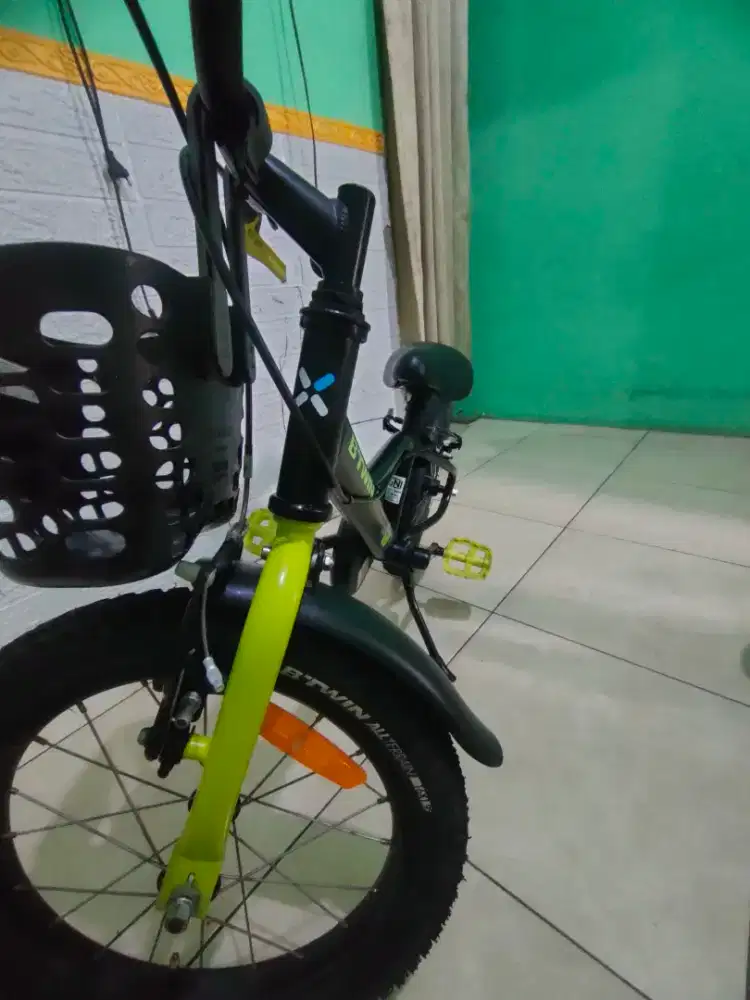 Sepeda btwin 16 inch