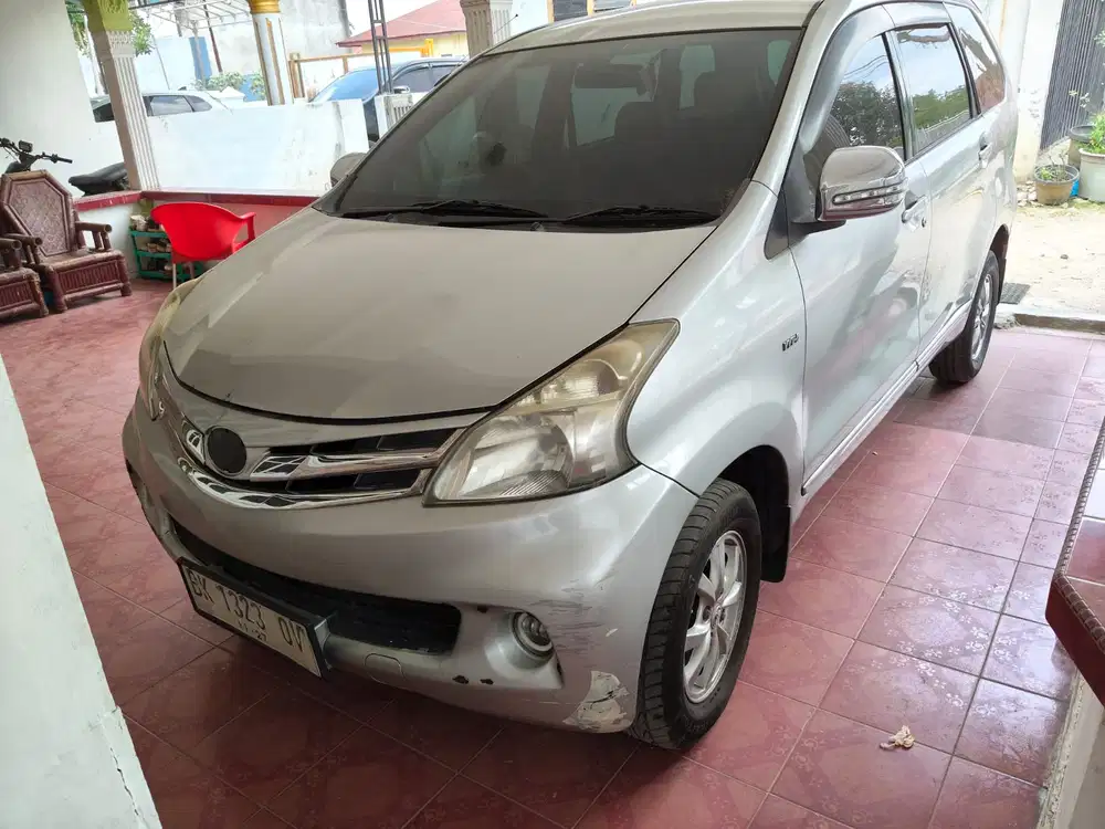 Toyota Avanza 2012 Bensin