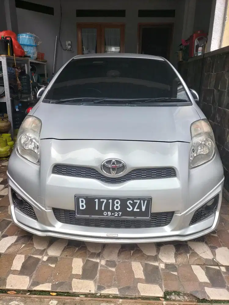 Toyota Yaris 2012 Bensin