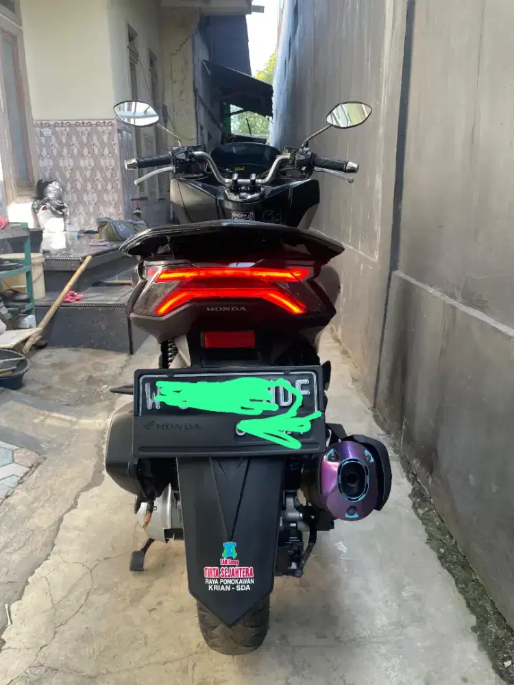 Motor Honda PCX 160 cc tahun 2023