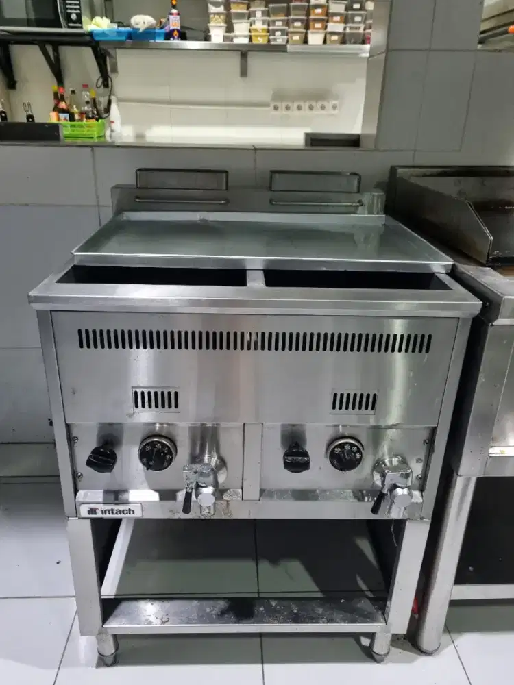 Deep fryer, kwali range, grill, stove dll