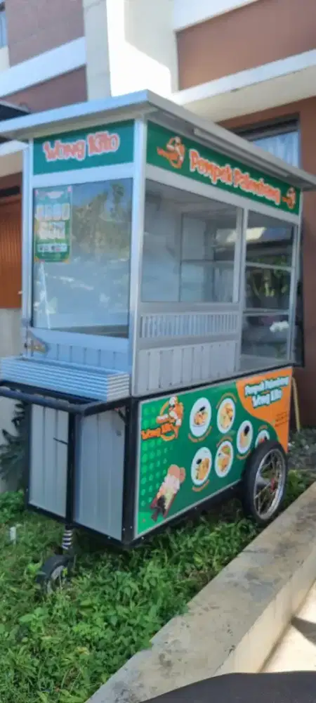 Gerobak Besar Kaki Lima